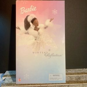 Barbie 2002 Winter Reflection NRFB AA